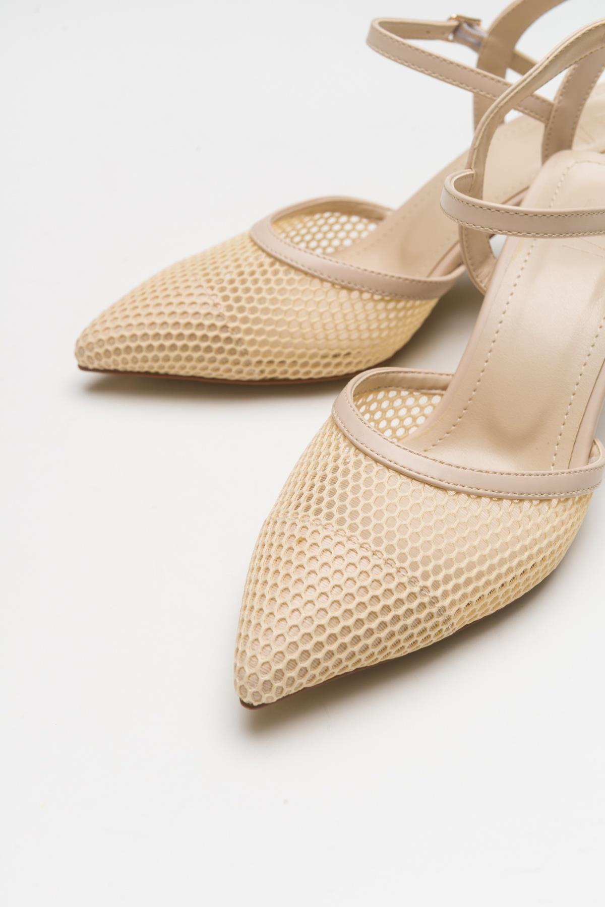 Chic - Beige Heeled Shoe – heel view showing leather, SimmiUnique