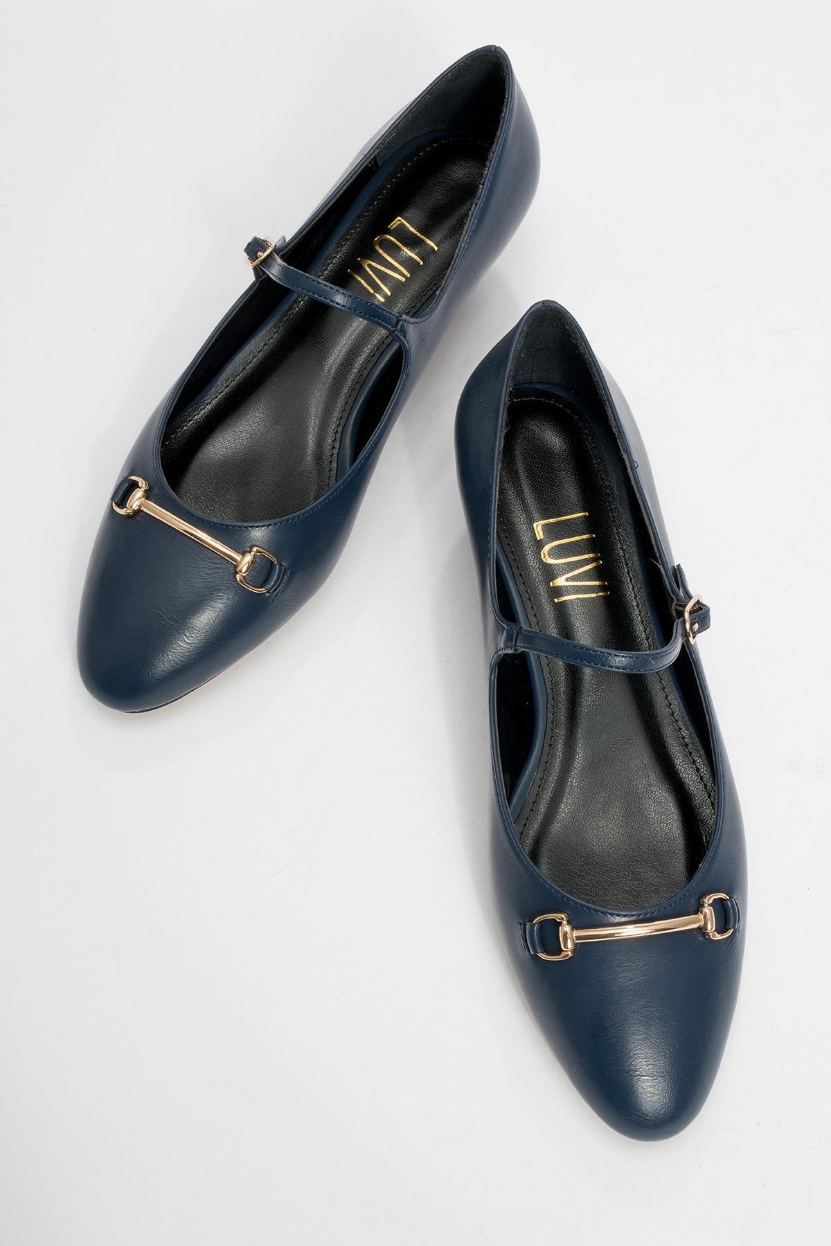 Ojen - Navy Low Heel Shoe – side view showing leather, SimmiUnique