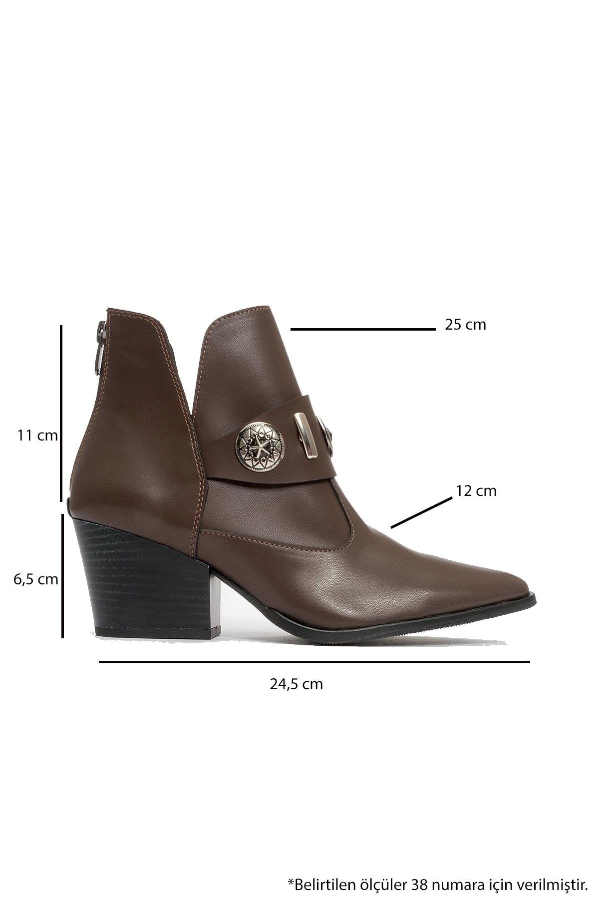 Kenda Brown Buckle Block Heel Boot – heel view showing leather, red, SimmiUnique