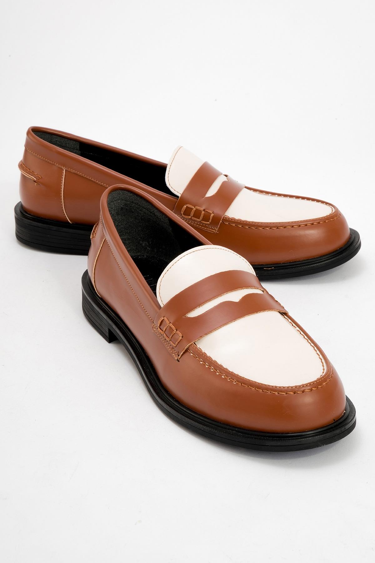 CHOOS Cognac Brown Loafer – front three-quarter view showing leather, SimmiUnique