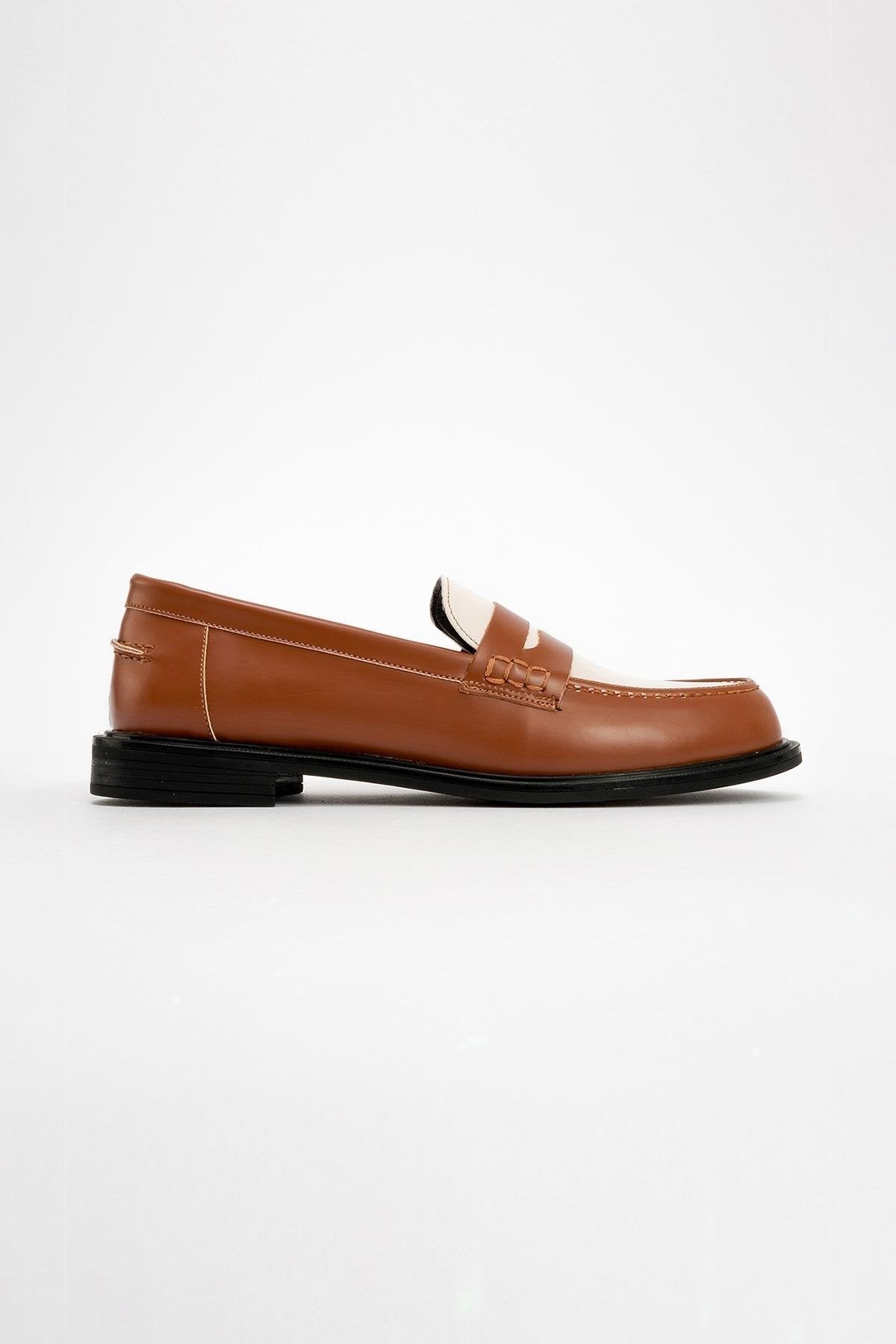 CHOOS Cognac Brown Loafer – heel view showing leather, SimmiUnique
