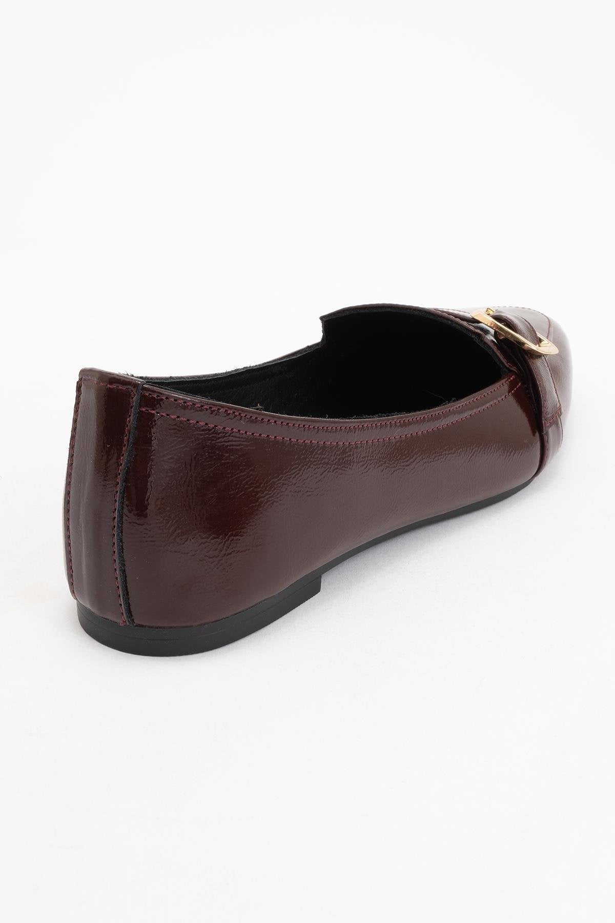 Zarina - Burgundy Brown Patent Pointed Toe Flats – heel view showing leather, gold, red, SimmiUnique