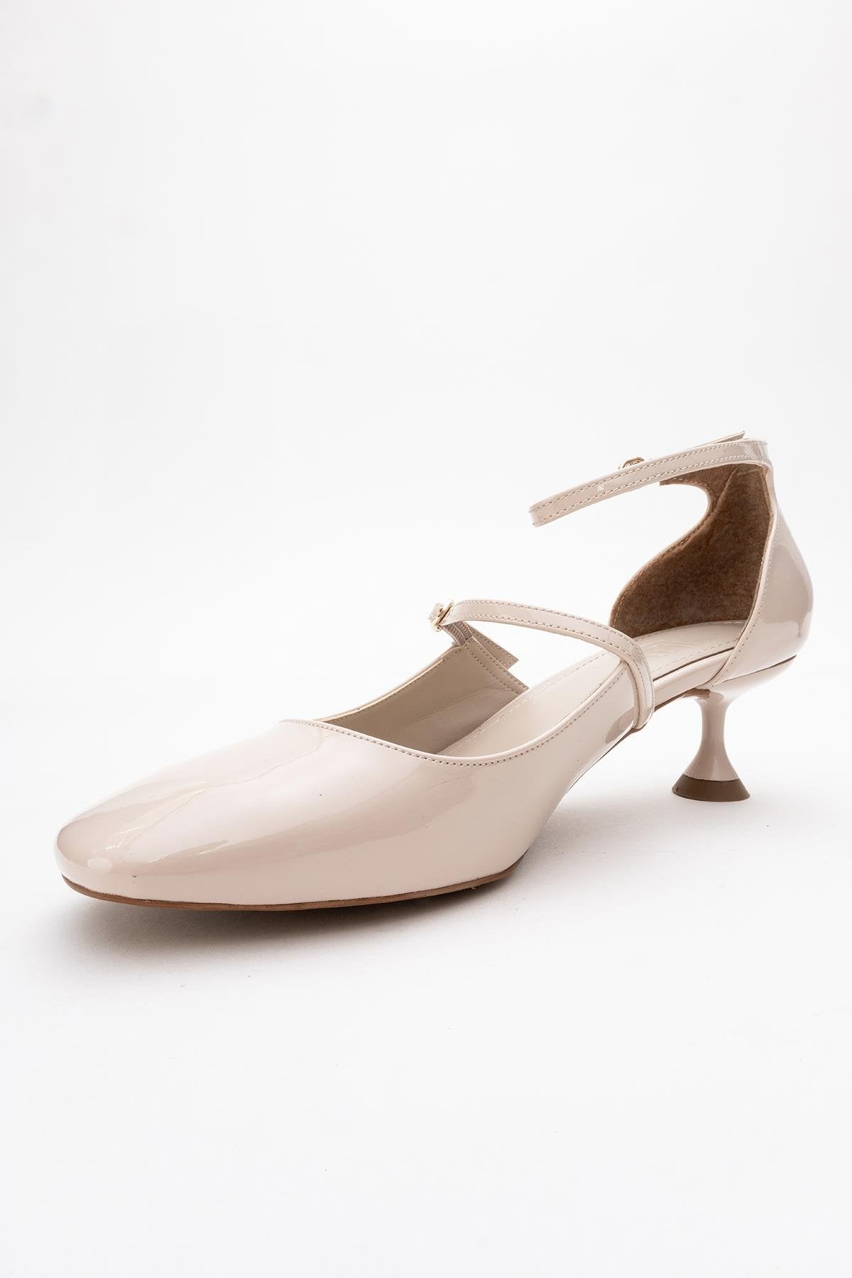 Emly - Off-White Square Toe Low Heel Shoe – heel view showing leather, white, SimmiUnique
