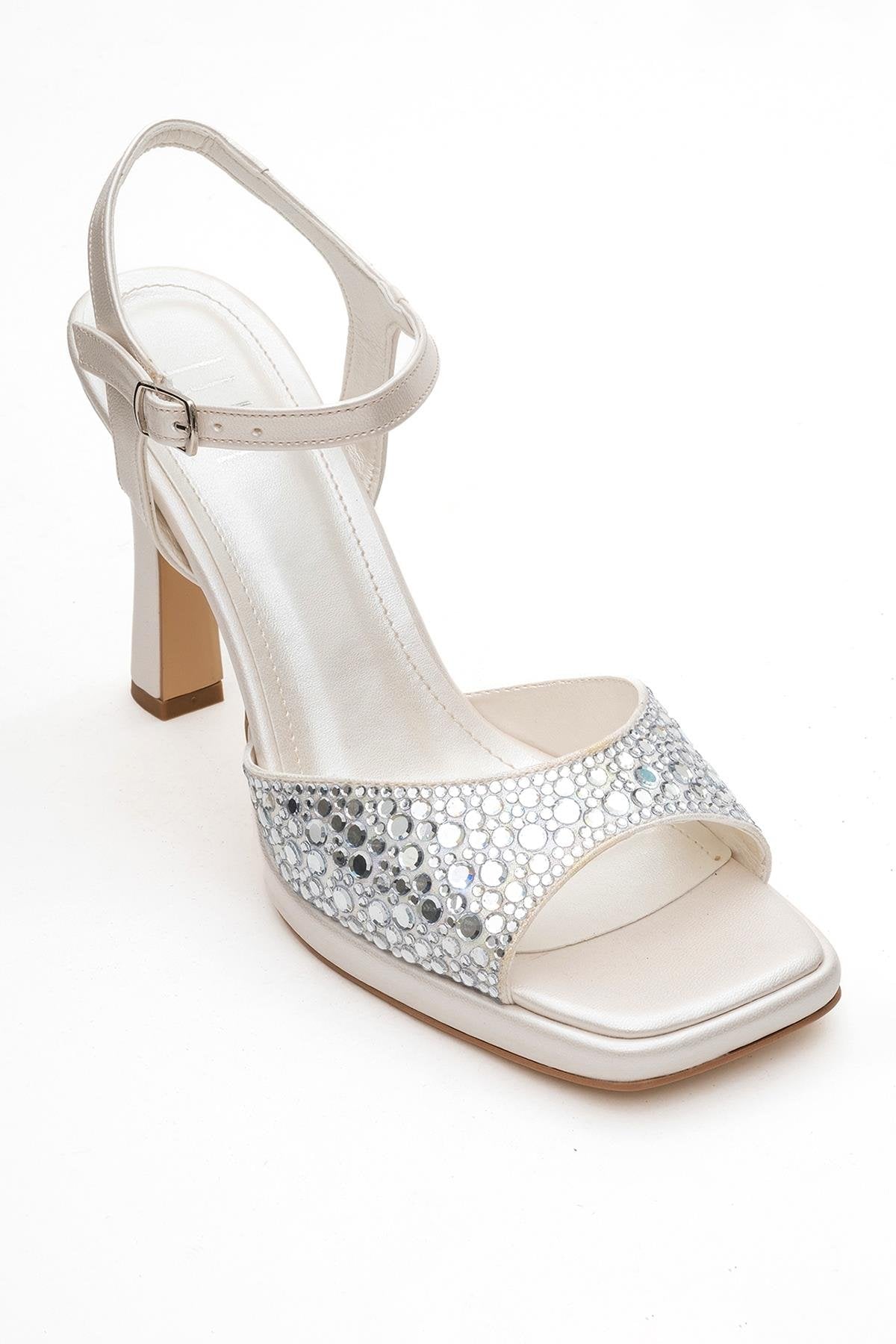 Anche - Pearl Jeweled Evening Shoe – detail view showing pearl, leather, SimmiUnique