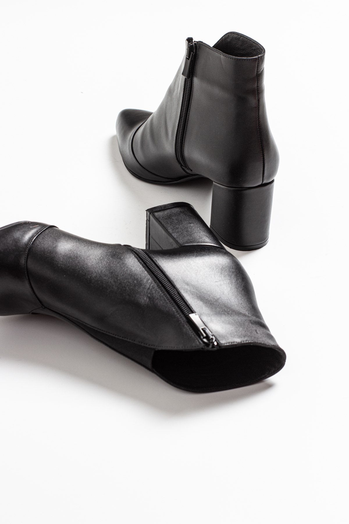Finda Black Leather Block‑Heel Boot – back view showing leather, black, SimmiUnique