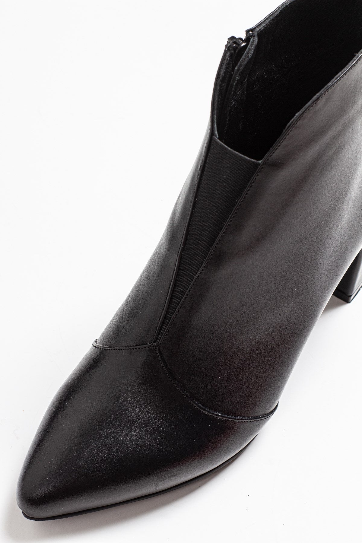 Finda Black Leather Block‑Heel Boot – top view showing leather, black, SimmiUnique