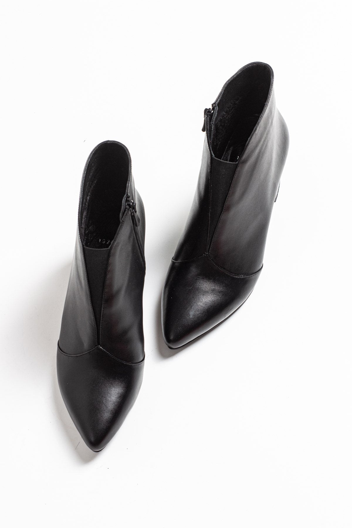 Finda Black Leather Block‑Heel Boot – sole view showing leather, black, SimmiUnique