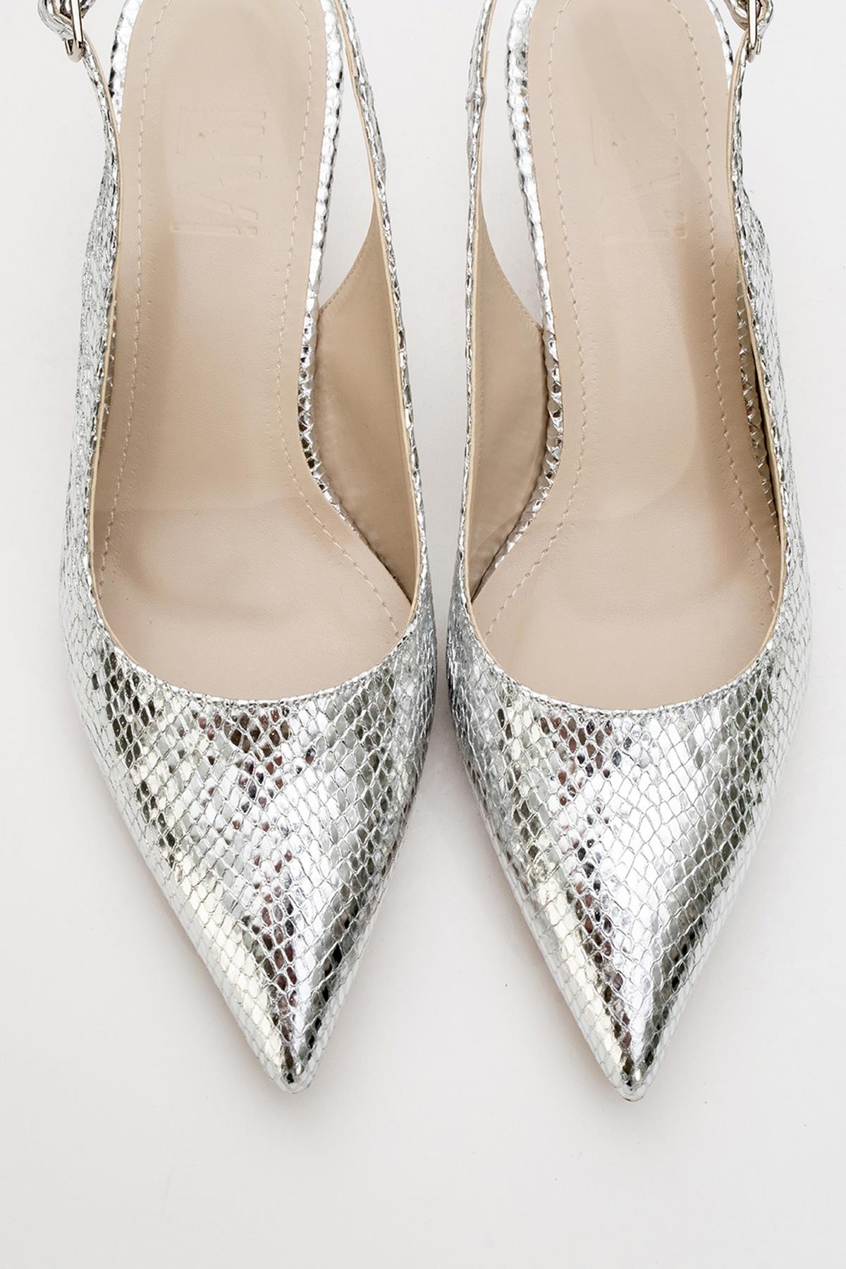 Value - Silver Patterned Heeled Shoe – back view showing leather, metallic, silver, SimmiUnique