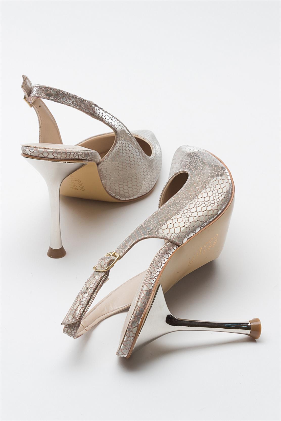 Orfo - Gold Patterned High Heel Shoe – detail view showing leather, gold, SimmiUnique