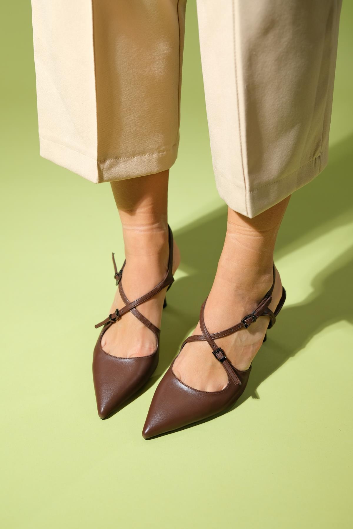 Coje - Brown Pointed Toe Stiletto Pump – side view showing leather, SimmiUnique