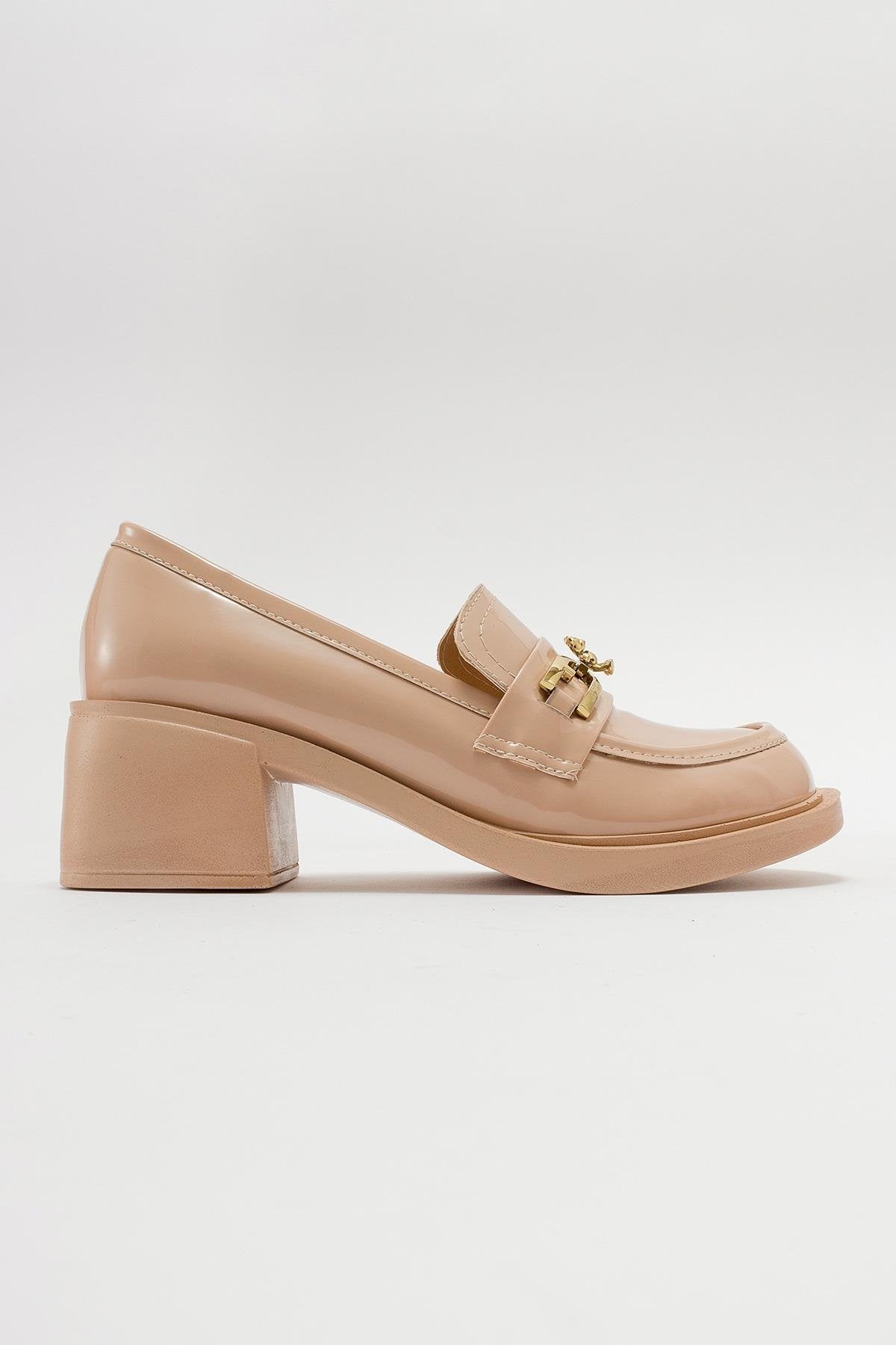 Omera - Beige Patent Shoe – top view showing leather, SimmiUnique