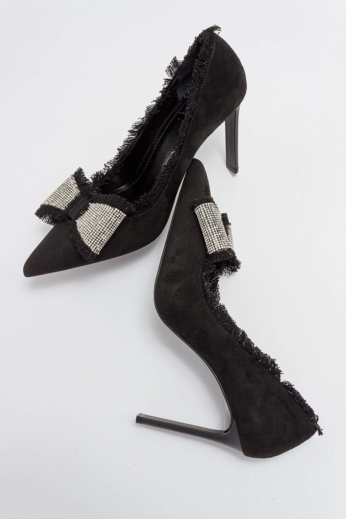 Vegas - Black Heeled Shoe – side view showing leather, black, SimmiUnique