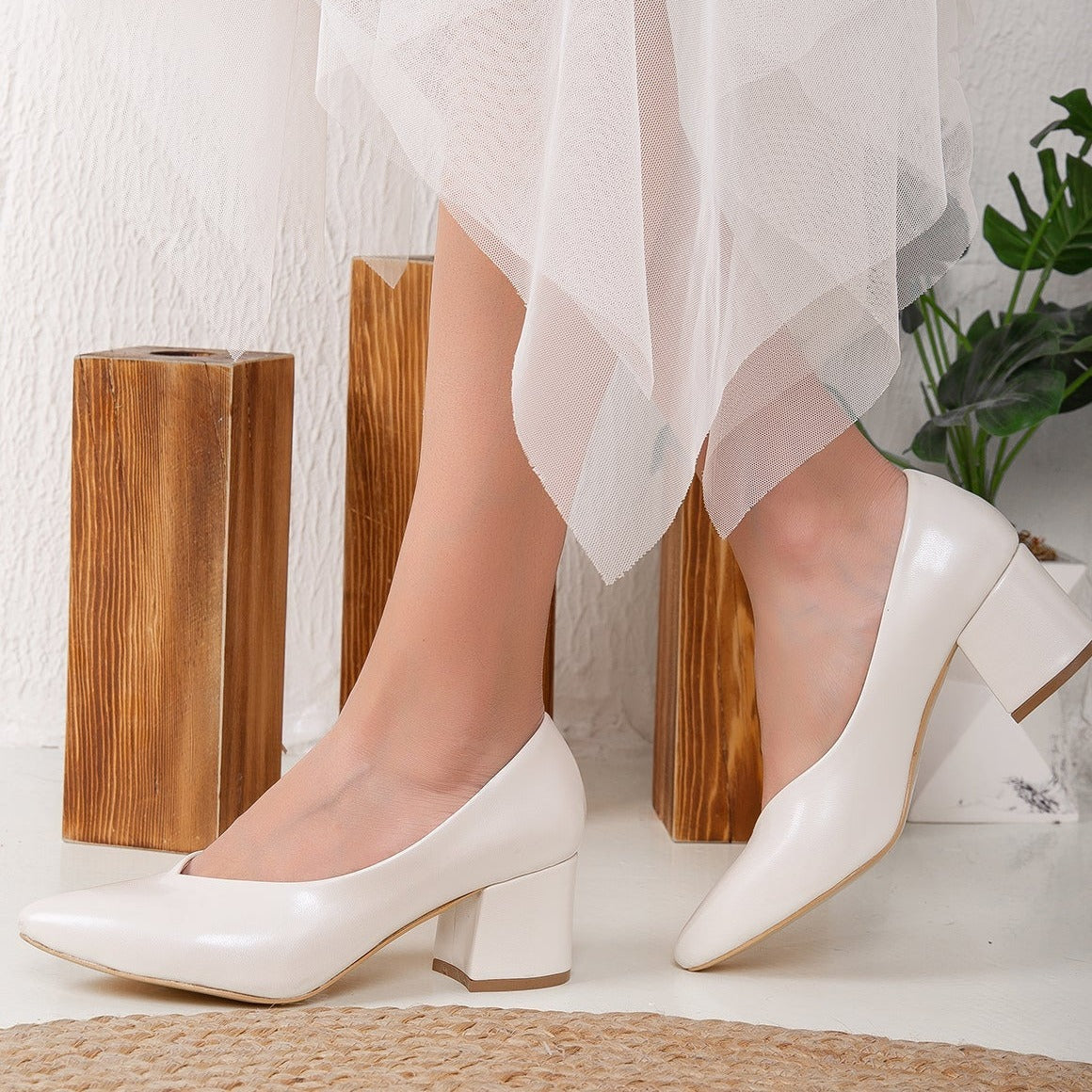 Mariam - Ivory Block Heel Stiletto – heel view showing leather, ivory, SimmiUnique