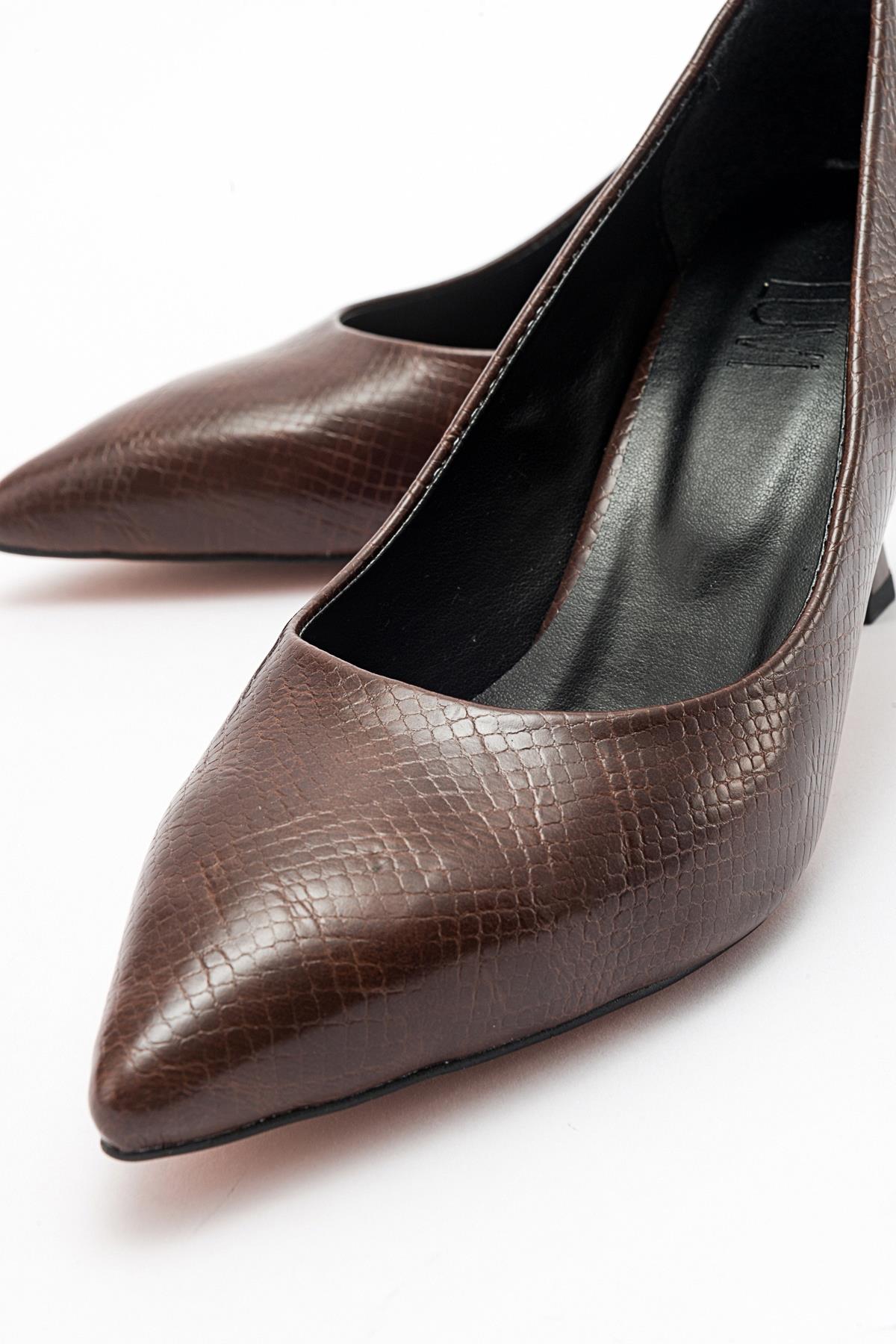 Pedra - Brown Printed Heeled Shoe – back view showing leather, SimmiUnique