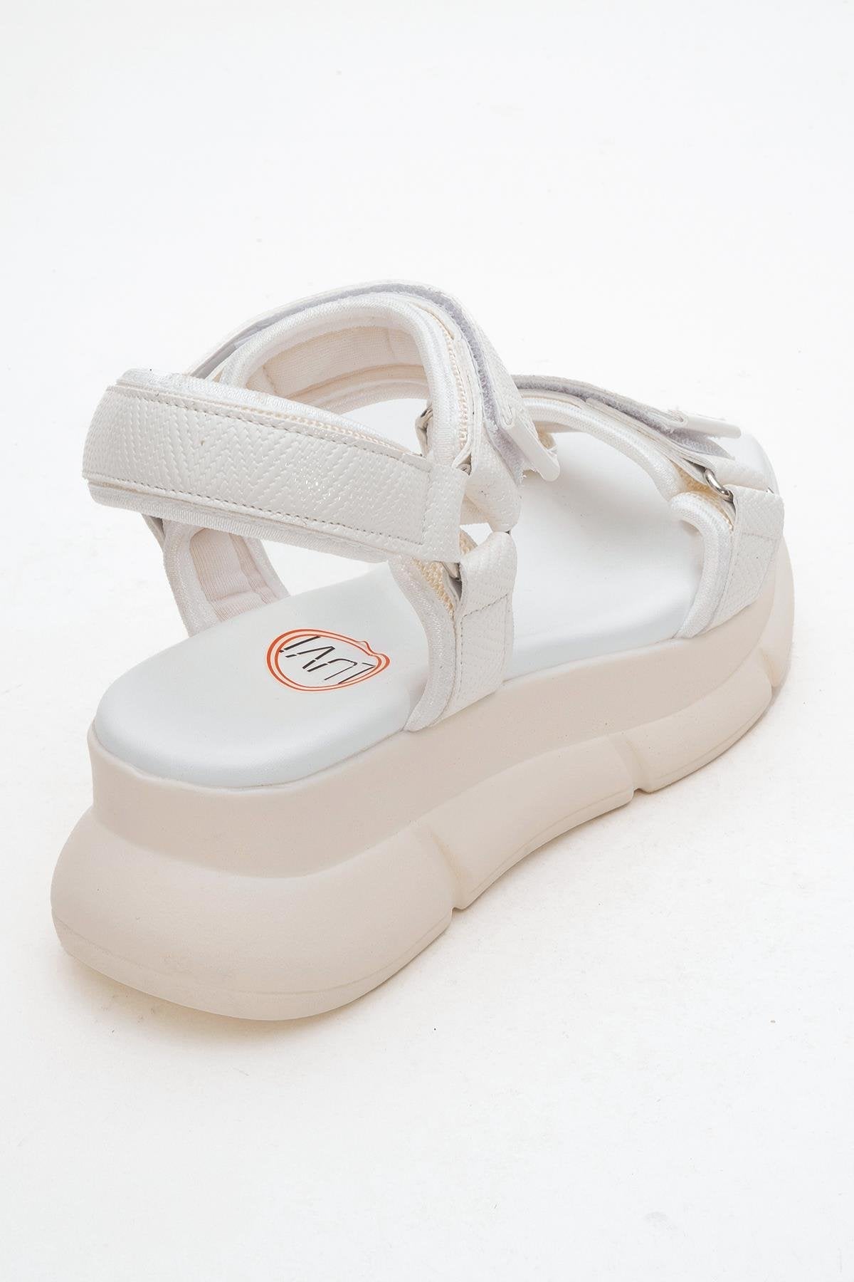 4760 - White Sandal – back view showing leather, white, SimmiUnique