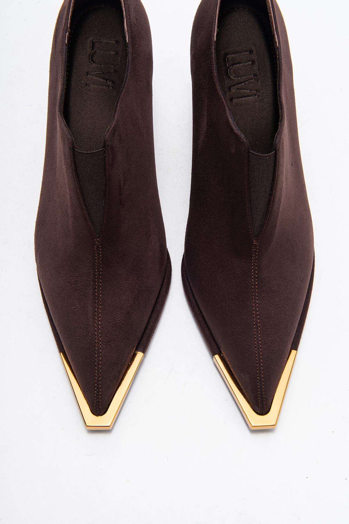 Niva - Brown Suede Gold-Detail Elastic Ankle-Heeled Shoe – side view showing suede, gold, SimmiUnique