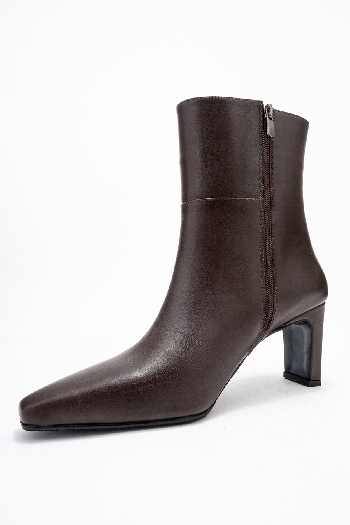 Kyoto - Cognac Genuine Leather Block Heel Boot – heel view showing leather, SimmiUnique