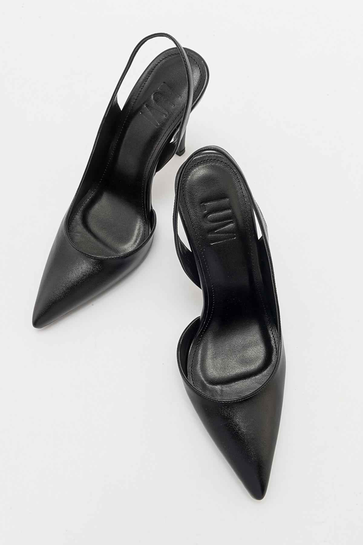 Twine - Black Heeled Shoe – heel view showing leather, black, SimmiUnique