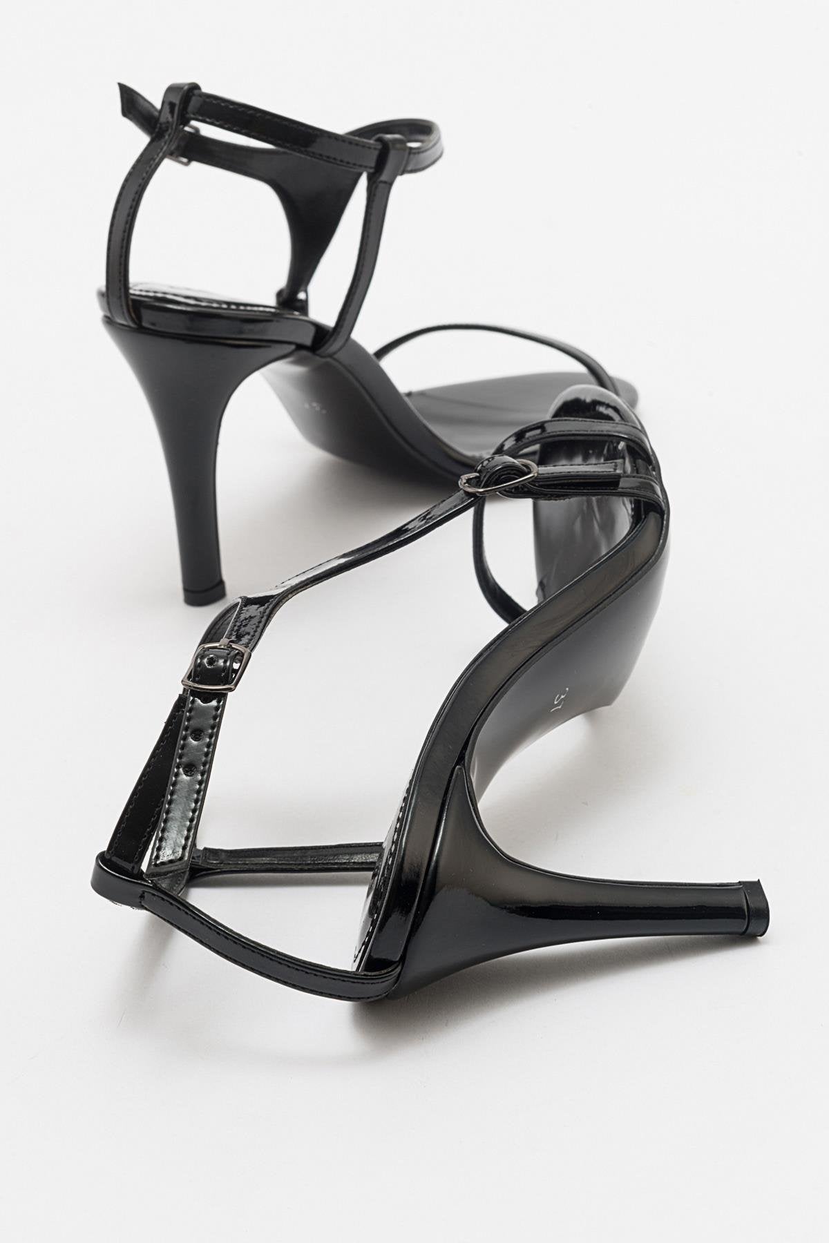 Molde - Black Patent Stiletto Heel Shoe – detail view showing leather, black, SimmiUnique