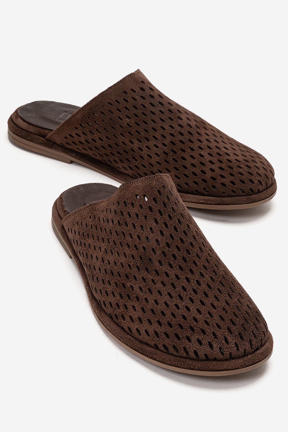 Melara - Cognac Genuine Leather Closed-Toe Slide – front three-quarter view showing leather, suede, SimmiUnique