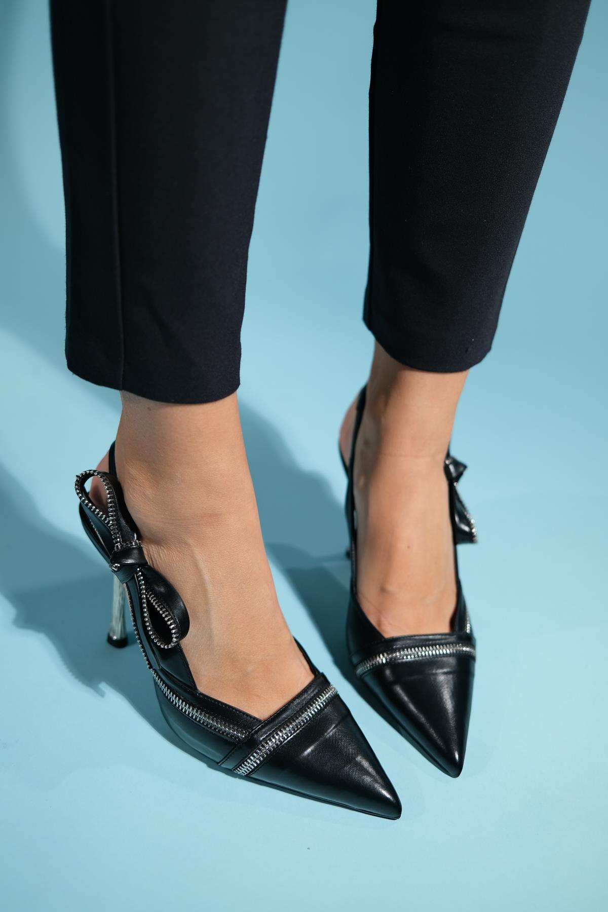 Glen - Black Zipper-Detail High Heel Shoe – detail view showing leather, black, SimmiUnique