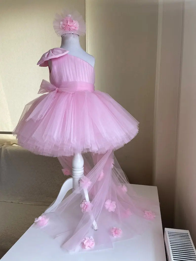 baby girl dress for birthday parties, weddings, newborn photoshoots and special occasions