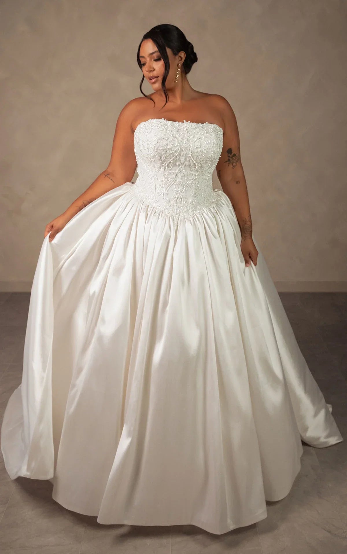 Kiki Wedding Dress, luxury bridal gown, additional product image 2 by SimmiUnique