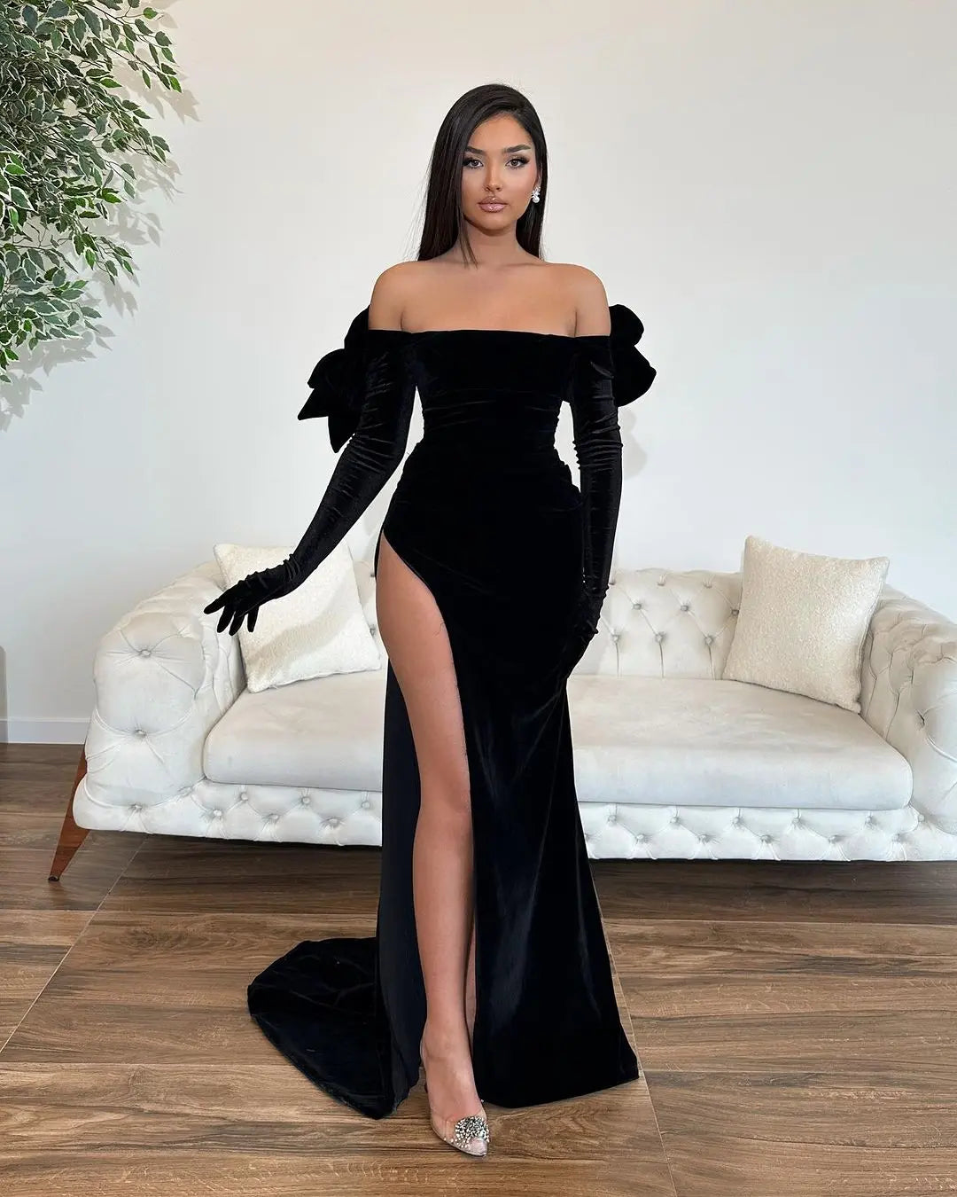 Luxury Mermaid Wedding jeremy – side view