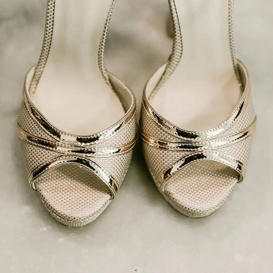 Block Heel Shoes New Pink Star – close-up