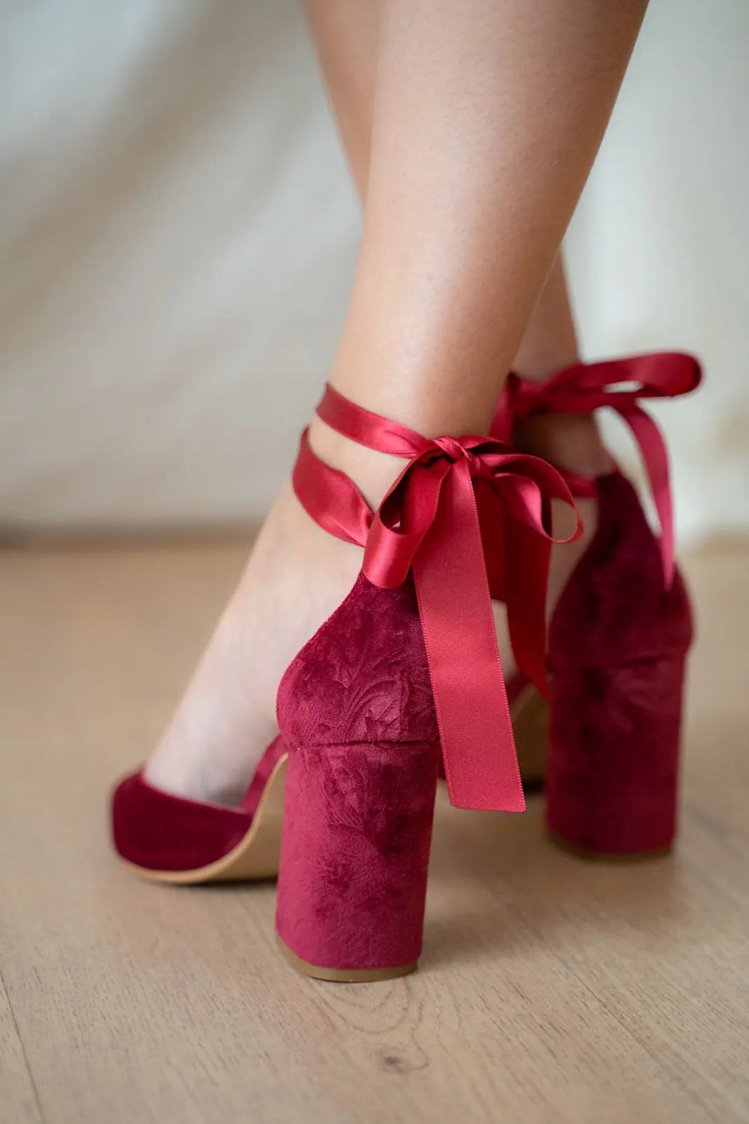 Zapatos De Novia Con Lazada (Red) – styled look