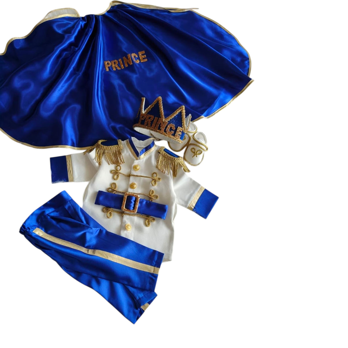 Fantasia Boys Kids Prince King john – close-up