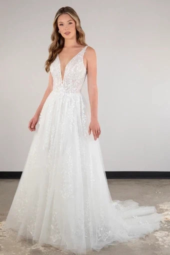 Hattie Wedding Dress, luxury bridal gown, additional product image 4 by SimmiUnique