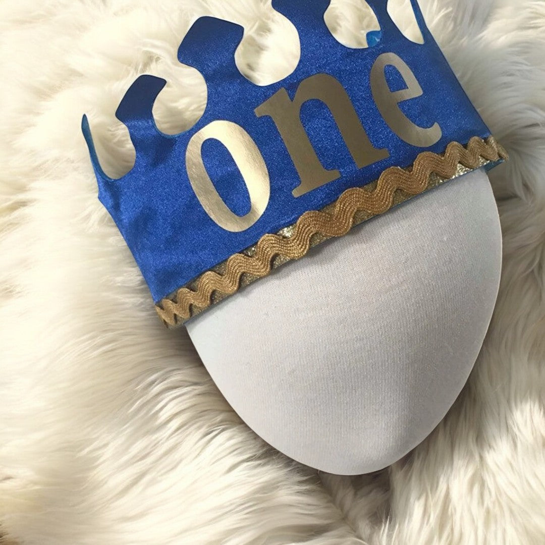 Royal Blue Prince King outfit first smash cake