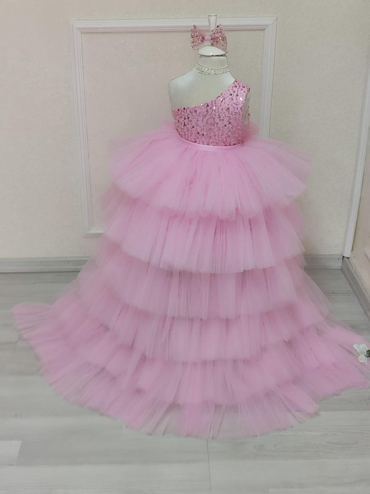 Pink Tulle Train Birthday Girl Dress – close-up
