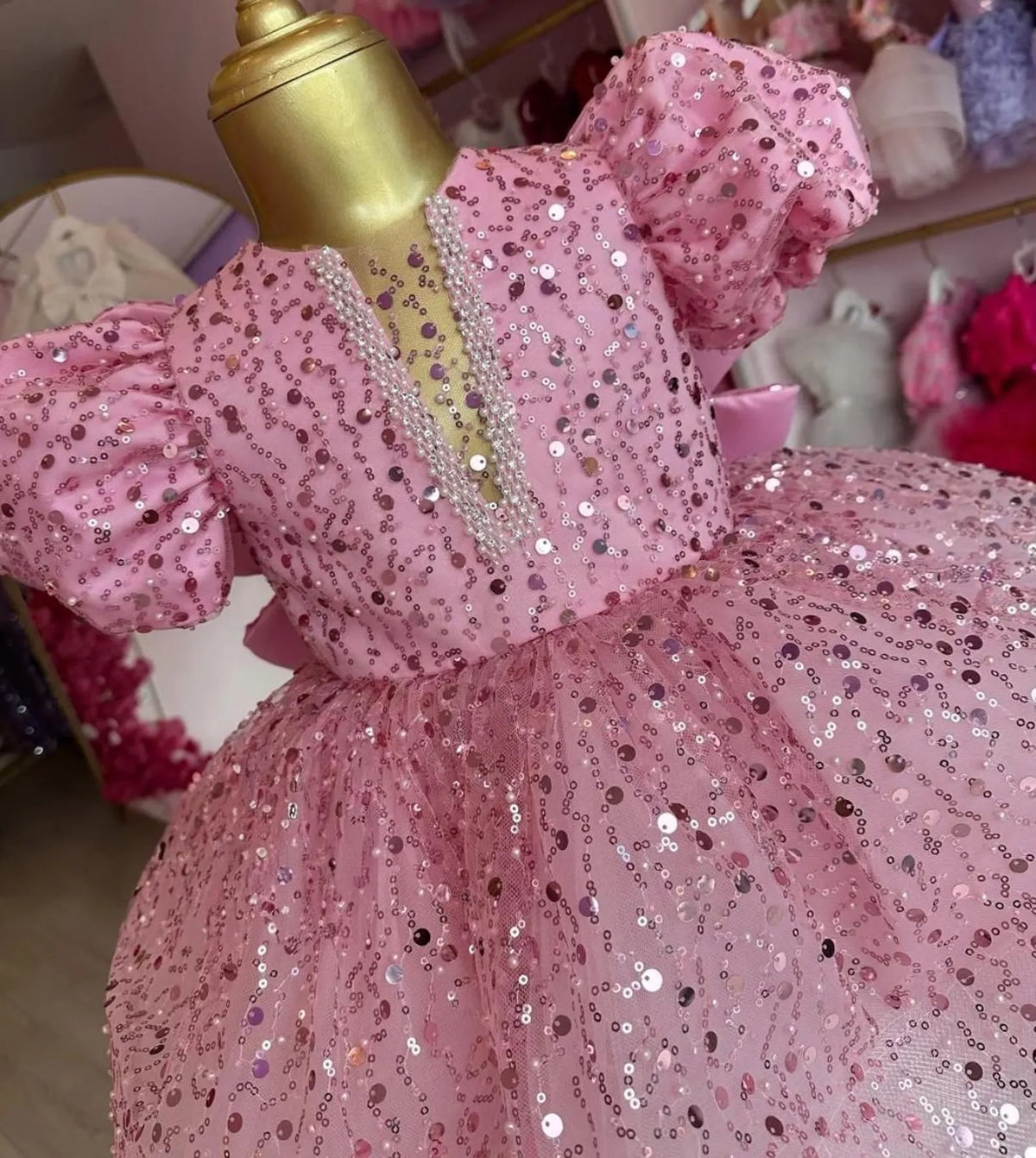 Pink Pearl Back V Puffy Baby Girl Birthday Dress – detail shot