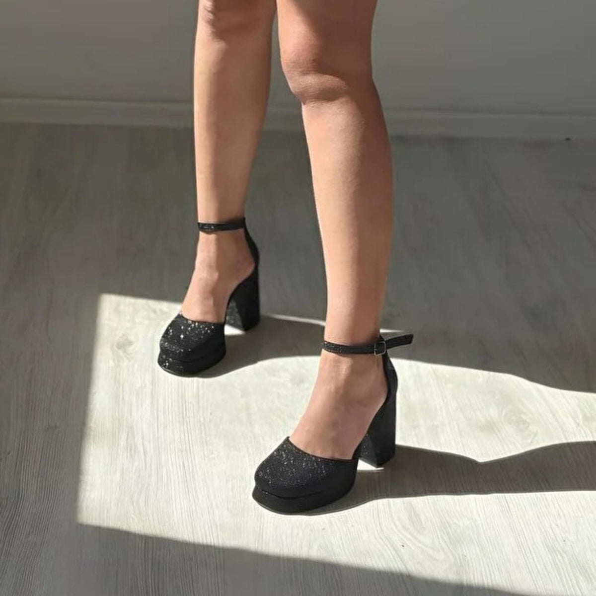 Black Glitter Block Heel Shoes – styled look