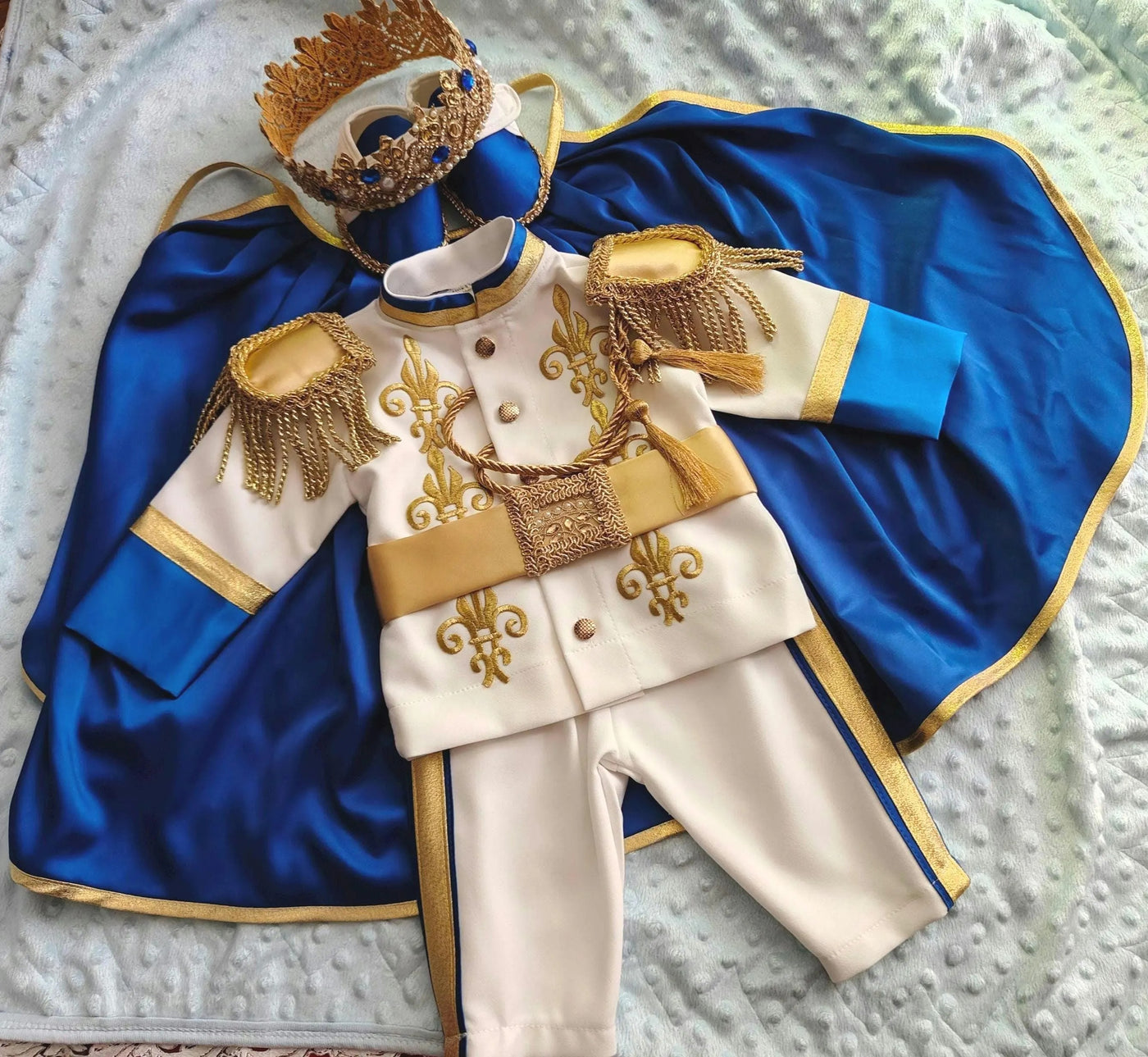 Royal Prince Costume for Boys, Baptism Outfit, First Birthday King Outfit, Custom Cape Set – photo 7