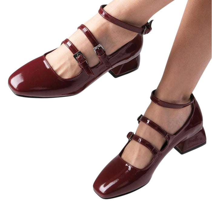 WOMEN SHOES