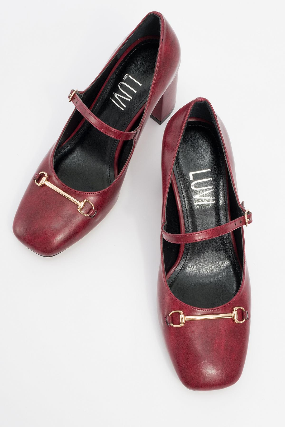 Levan - Burgundy Buckle Chunky Heel Shoe – side view showing leather, SimmiUnique