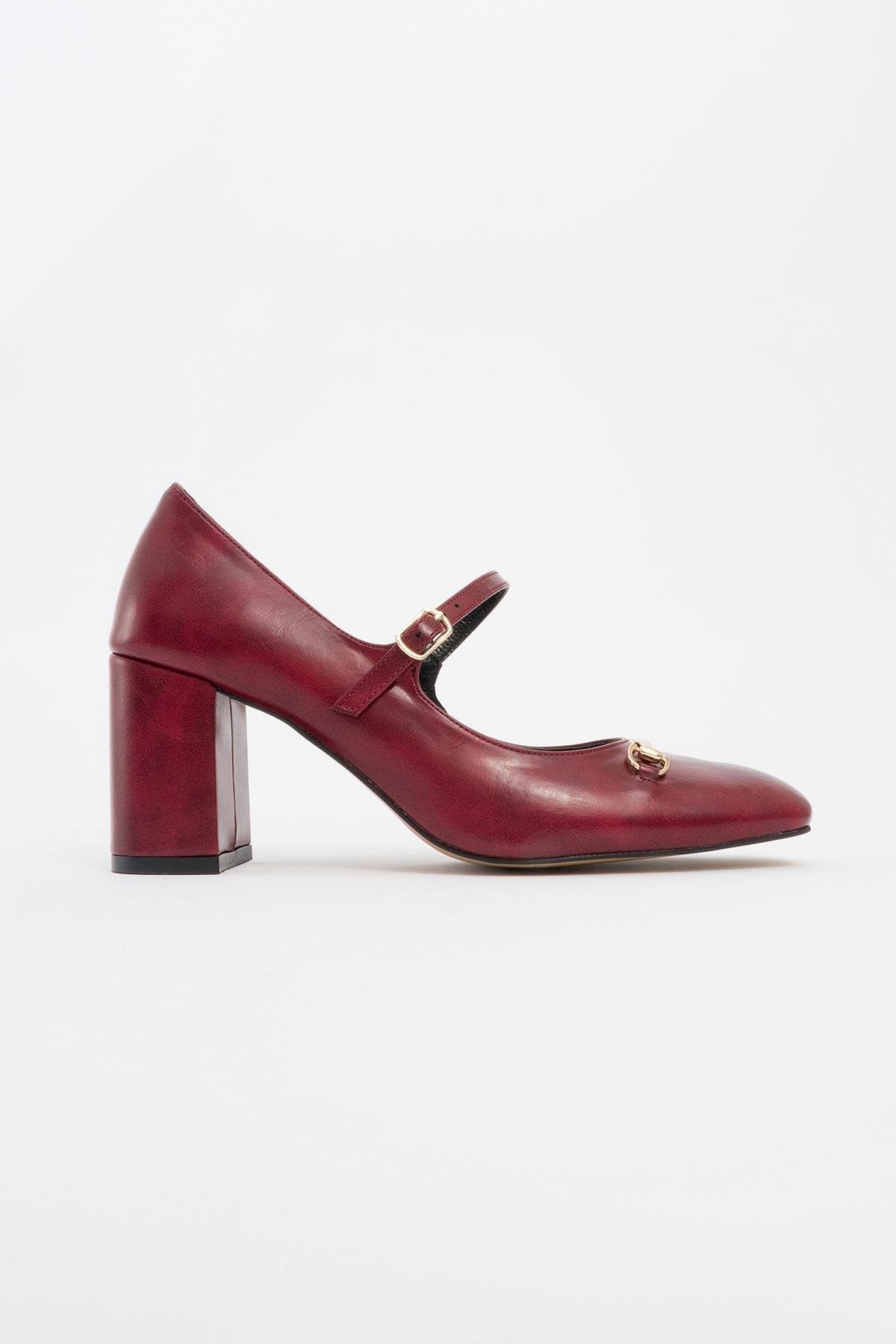 Levan - Burgundy Buckle Chunky Heel Shoe – heel view showing leather, SimmiUnique