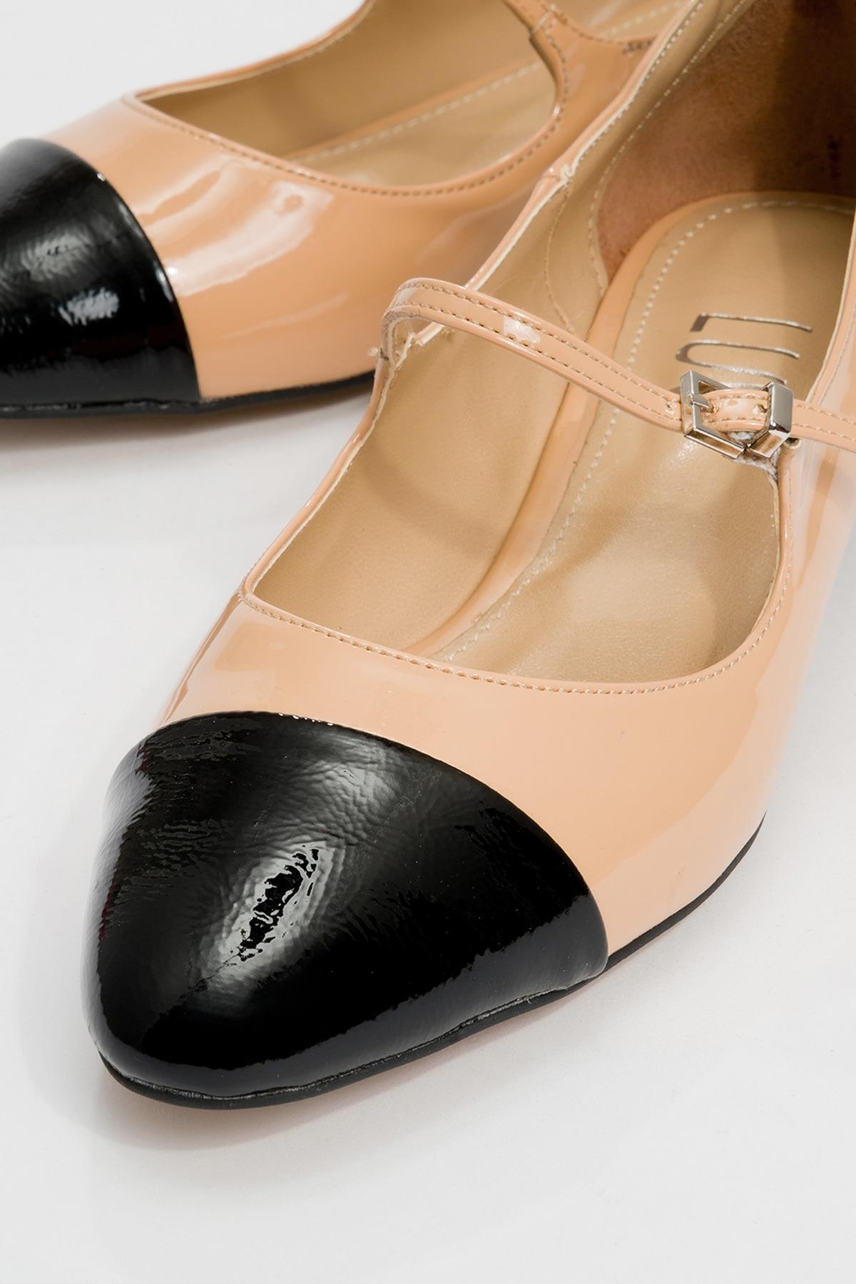 Uster - Taupe-Black Patent Low Block Heel Shoe – side view showing leather, black, SimmiUnique