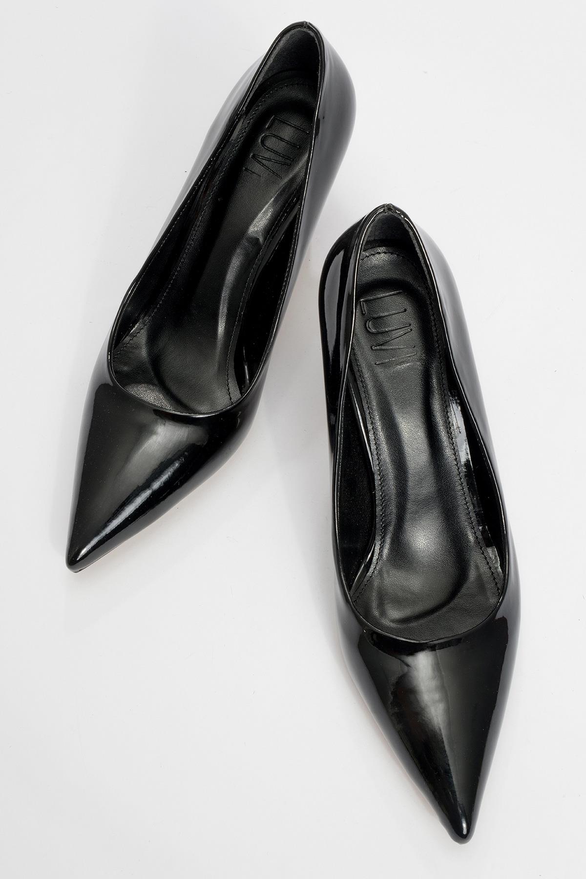 Calse - Black Patent Heeled Shoe – side view showing leather, black, SimmiUnique