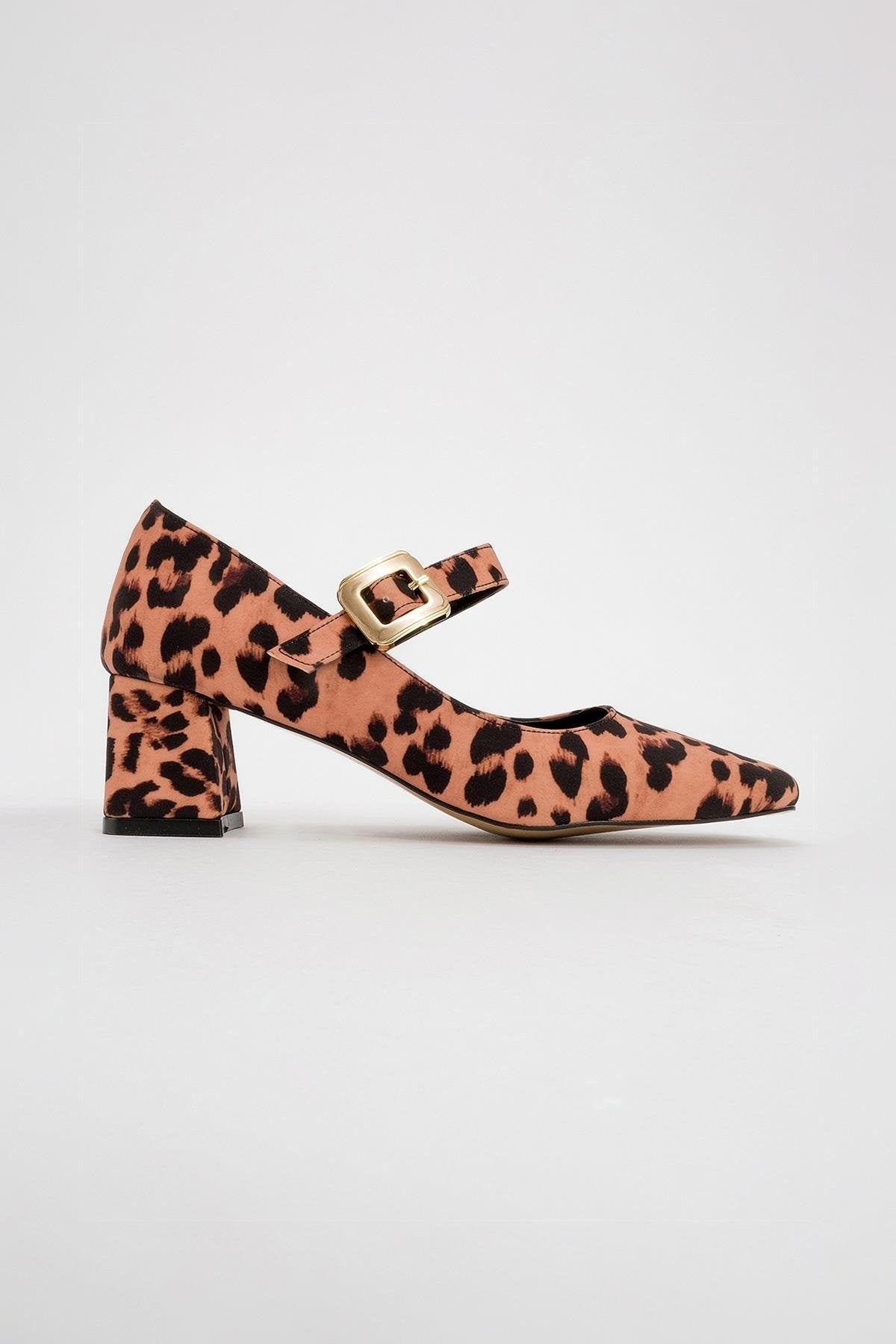 Dolva - Black/Yellow Block Heel Shoe – heel view showing leather, black, SimmiUnique