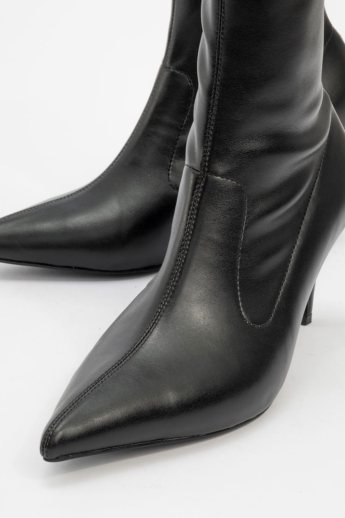 Thalin - Black Pointed Toe Side-Zip Stiletto Heel Boot – detail view showing leather, black, SimmiUnique