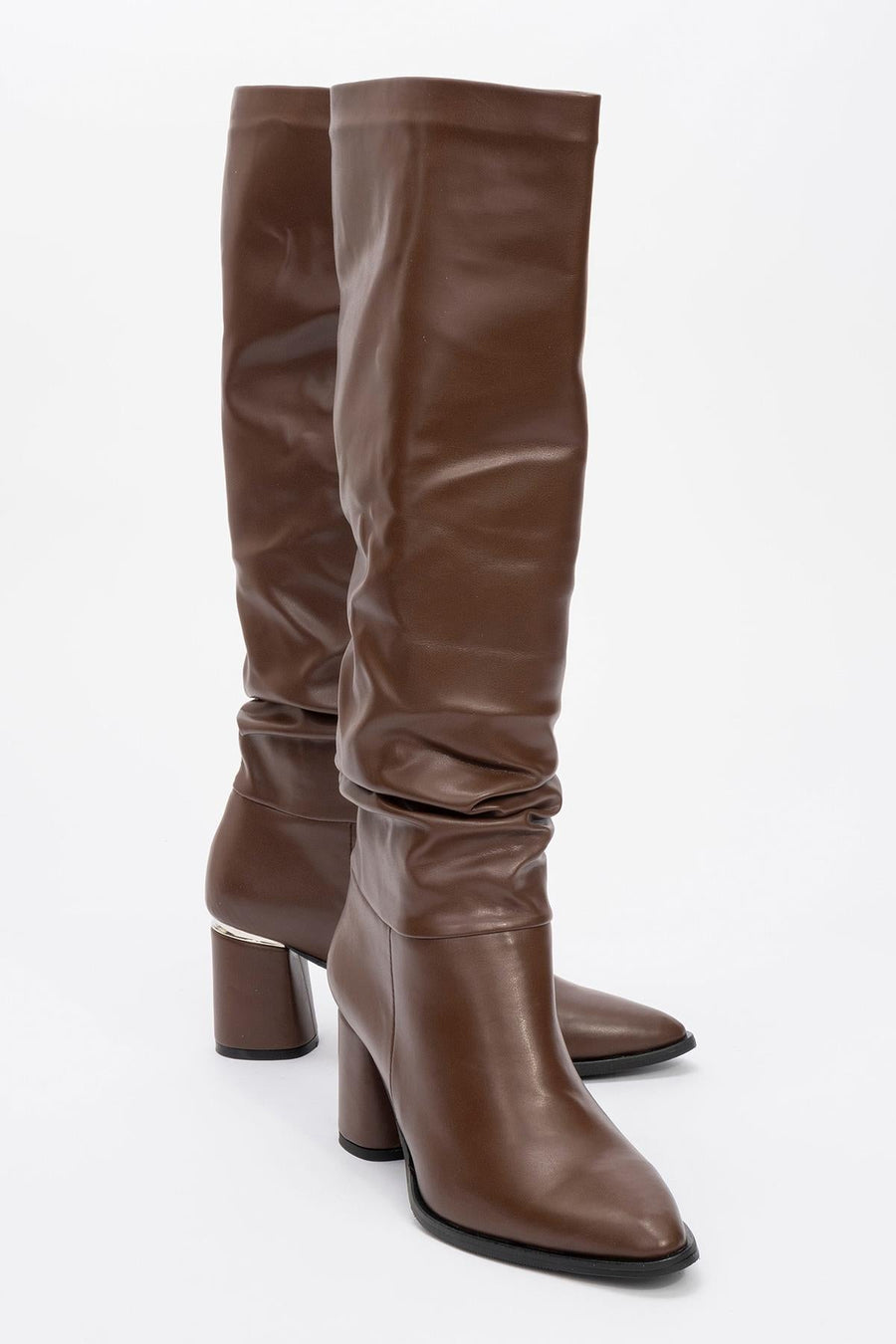 120 - Brown Gusset Block Heel Boot