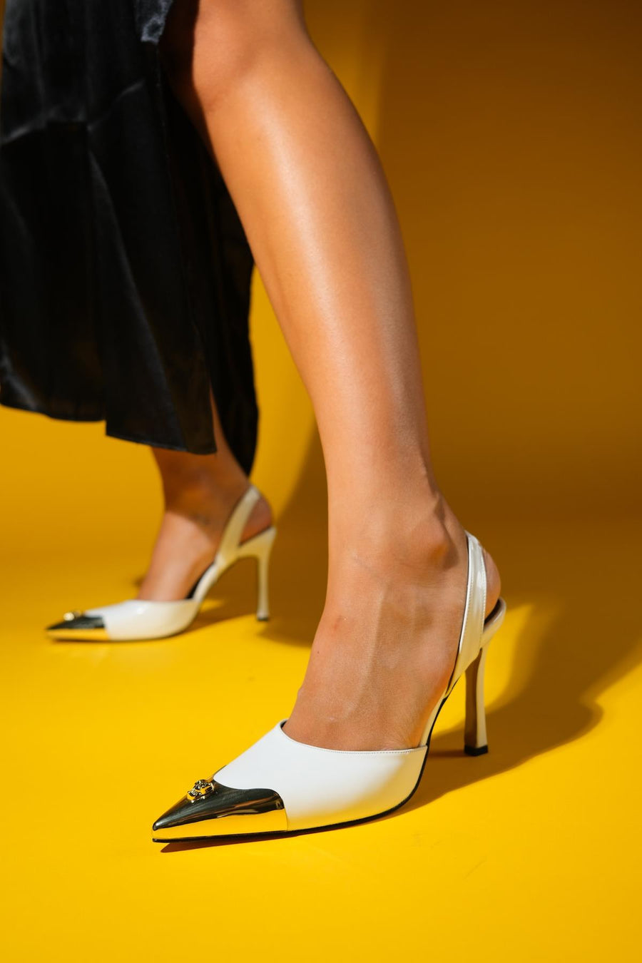 Jubez - White Patent Slim Heel Pump