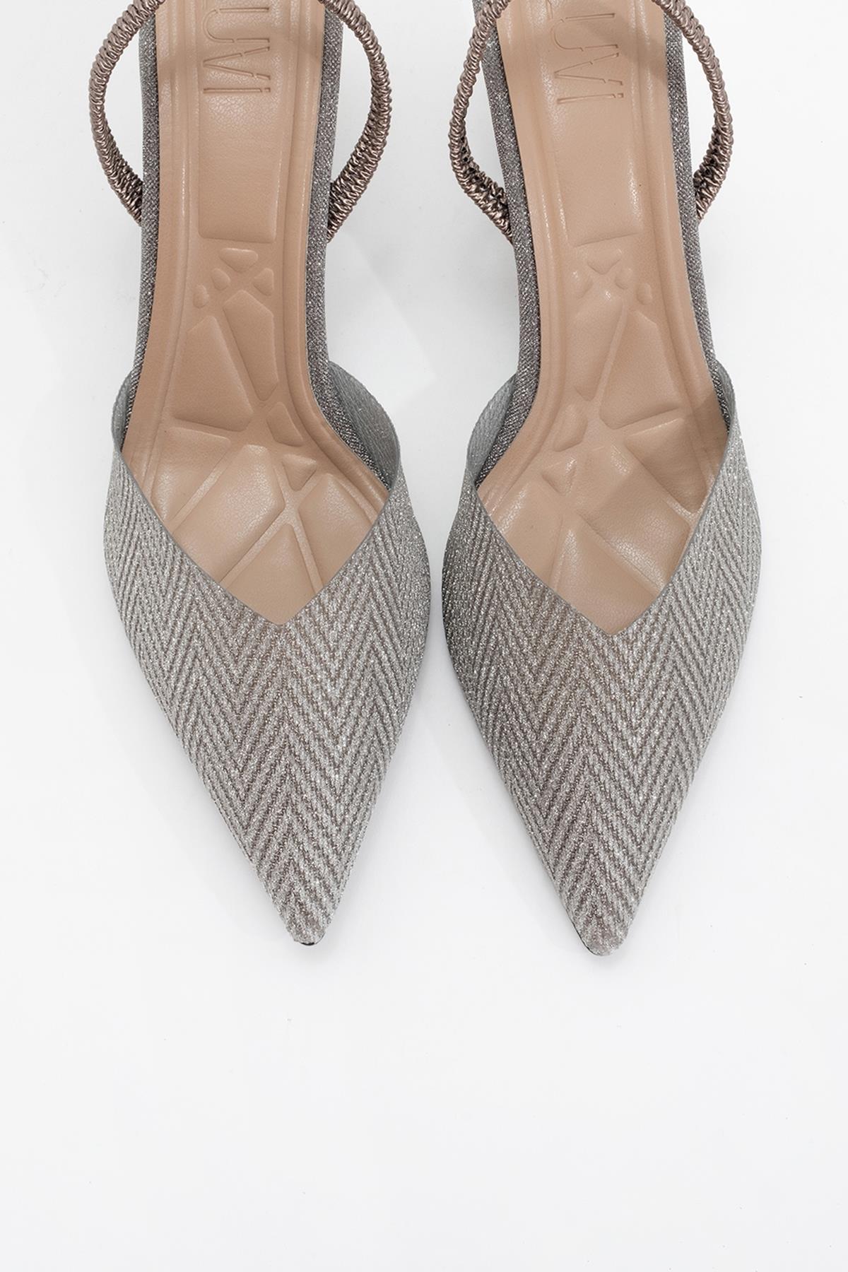 Renos - Platinum Pointed Toe Heeled Dress Shoe – side view showing leather, SimmiUnique