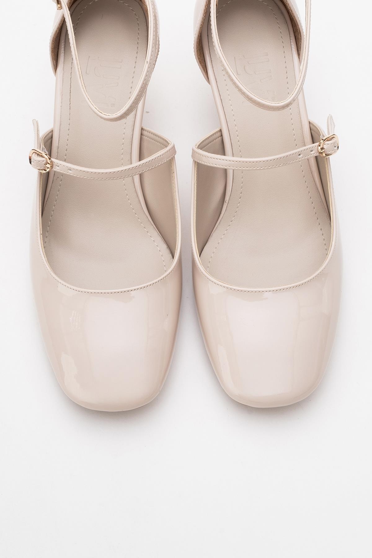 Emly - Off-White Square Toe Low Heel Shoe – side view showing leather, white, SimmiUnique
