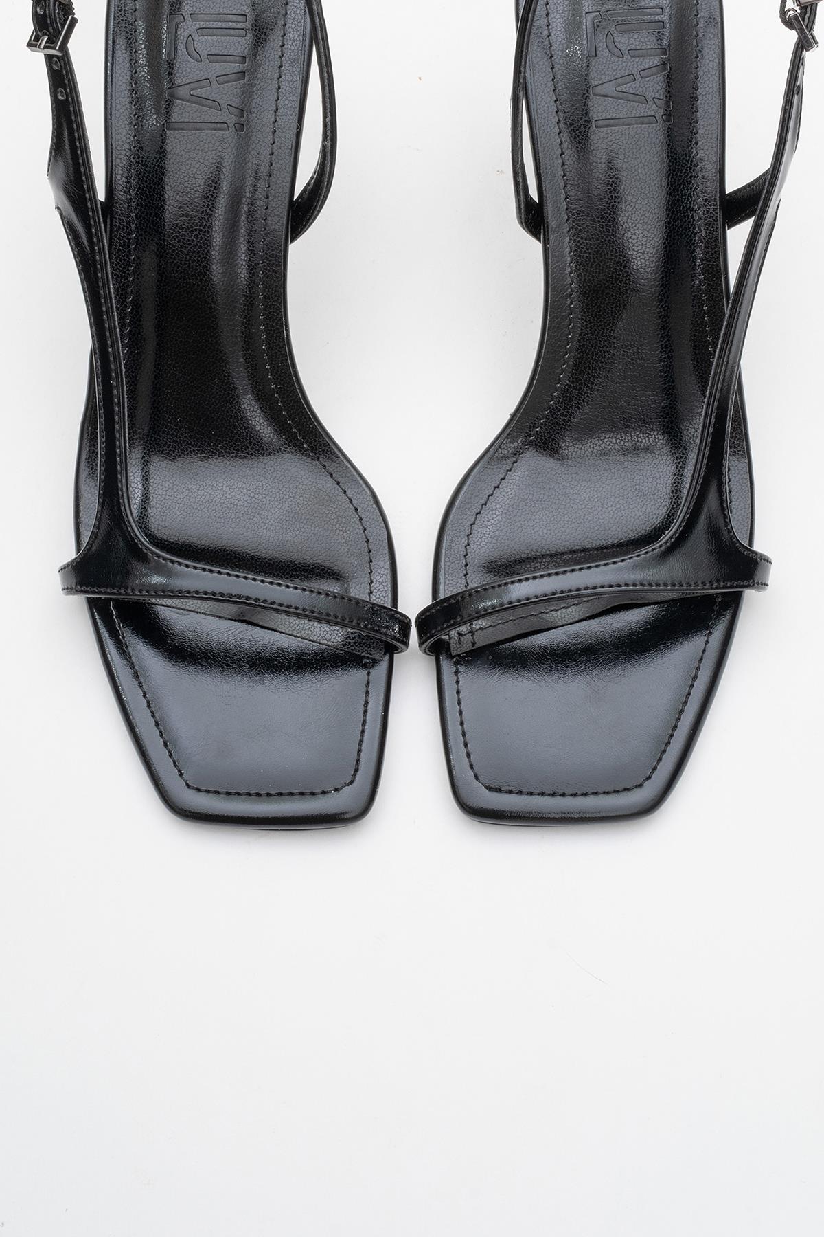 Melby - Black Heeled Shoe – side view showing leather, black, SimmiUnique
