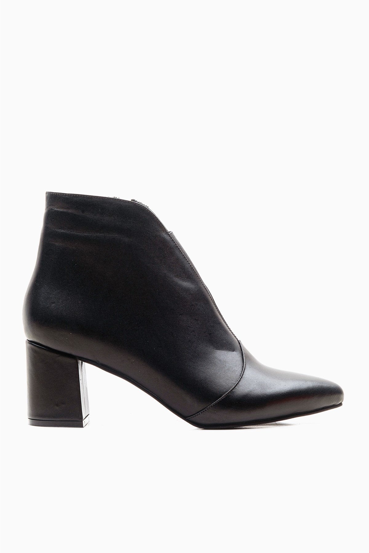 Finda Black Leather Block‑Heel Boot – product view 9 showing leather, black, SimmiUnique